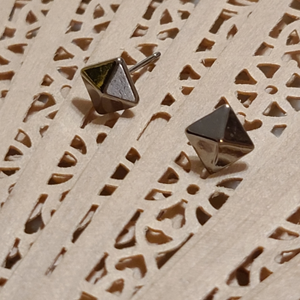 Silver stud earring